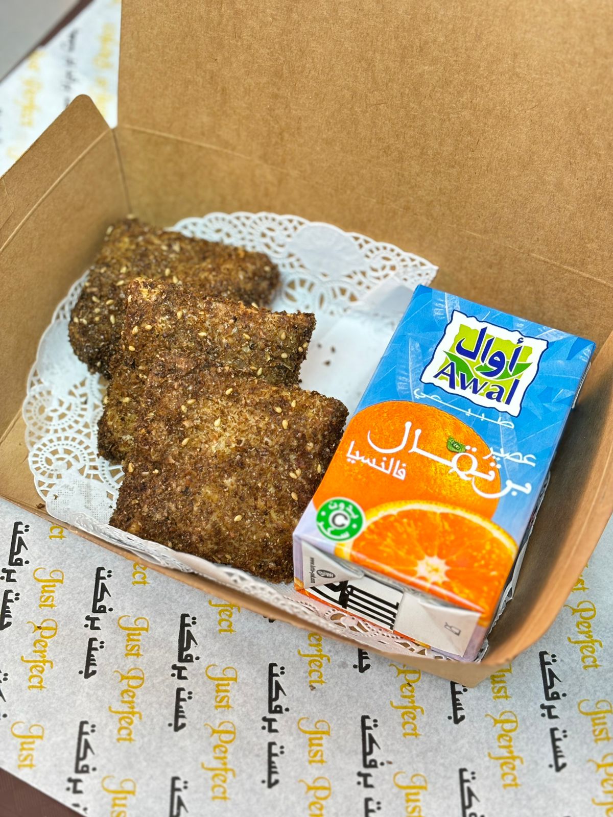  ZATER CHEESE SQUARE (3PCS) + WATER